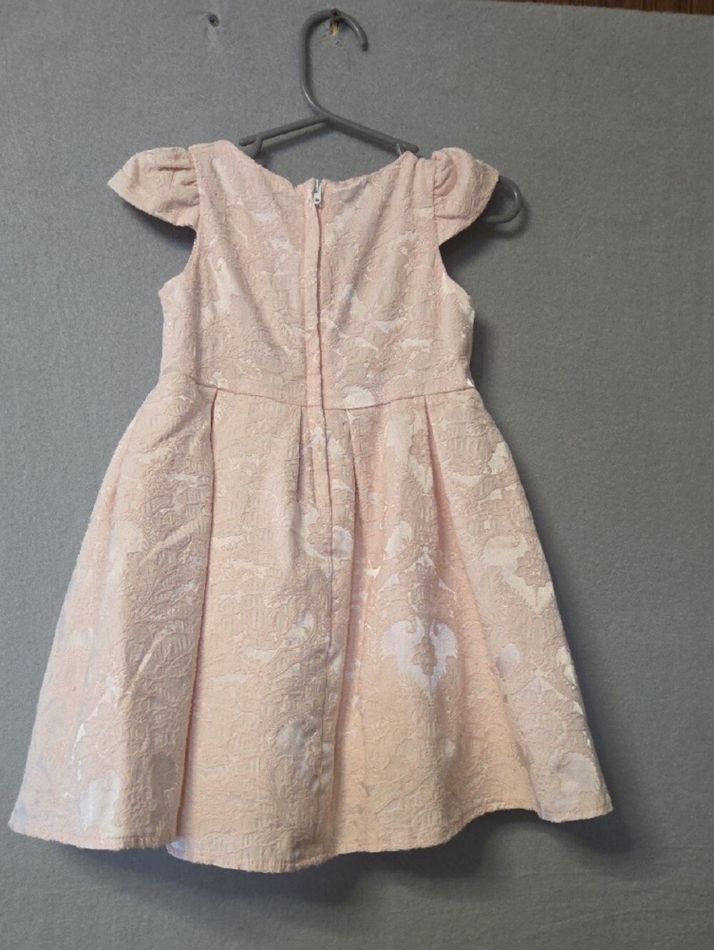 Girls' Lace Embroidered Pink Party Dress with Cap Sleeves - Picture 3 of 7